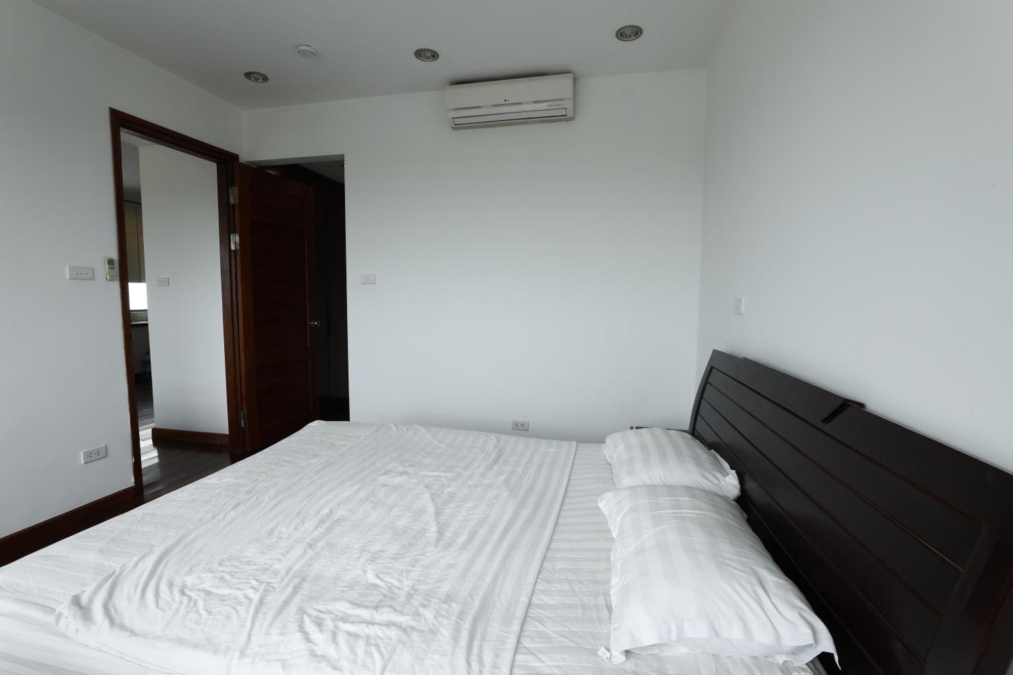 Davidduc's Service - 82 Xom Chua Apartment Hanoi
