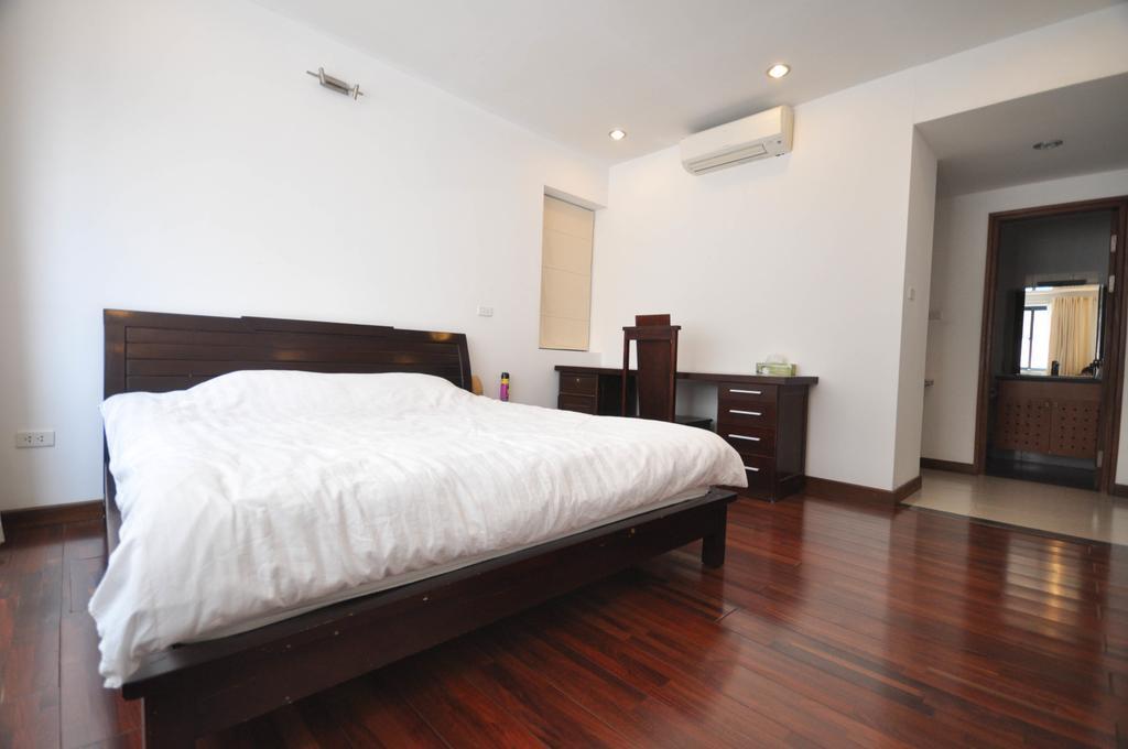 Davidduc's Service - 82 Xom Chua Apartment Hanoi